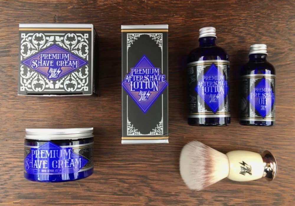 hey_joe_premium_shave_cream_krem_na_holeni_slickstyle_cz_desc-min
